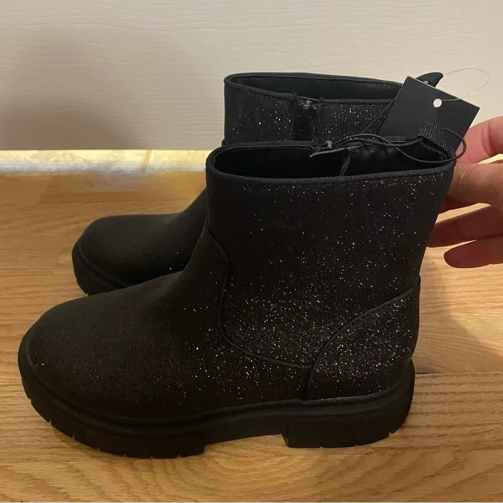 Art Class Glitter Boots Sz 3 Kids NEW Black Ankle Slip On Sparkle